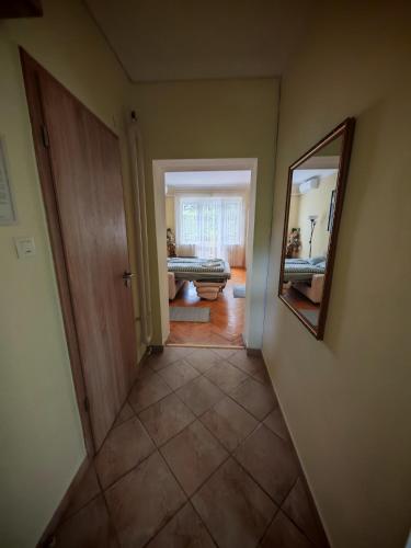 Entrance, Korosi Apartman in Uranvaros