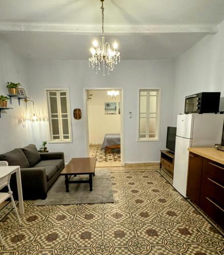 Authentic, cozy piece of heaven, Haifa
