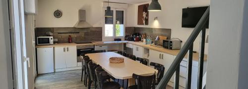 Grande OU petite maison sur 360m2 de jardin clos sans vis a vis in Gentilly