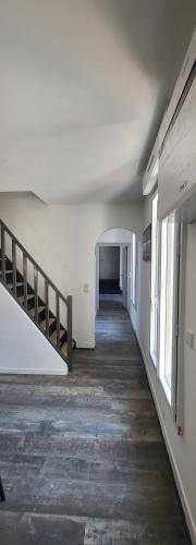 Grande OU petite maison sur 360m2 de jardin clos sans vis a vis in Gentilly