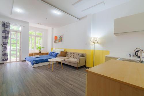 NewRoom-1km 2 Bui Vien-Max3People