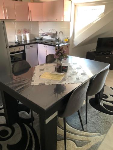 مطبخ, Urban Apartment in Kumanovo