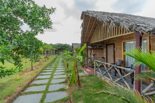 Hampi Natures Cottage in Sanapur
