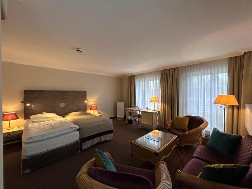 room detail thumbnail 0