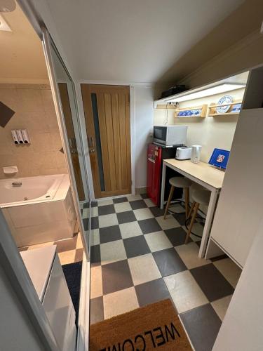 Canberra Hospital Blue Daisy in Red Hill