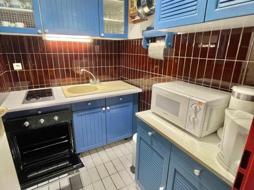 Apartment image 10