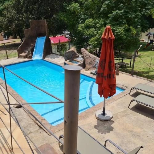Peldbaseins, The Lion Lodge Vaal in Lindequesdrif AH