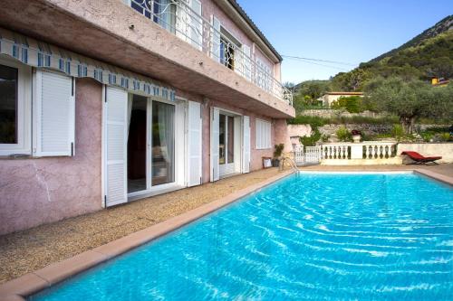 Úszómedence, Charmant appartement entre Nice et Monaco in Peillon Village