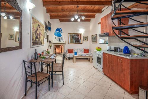 Villa Sofita with jacuzzi, Maroulás (fotografie 7)