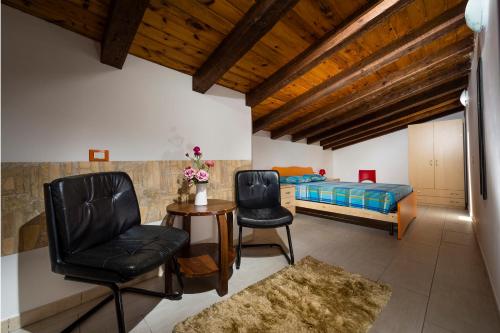 Apartment with Balcony image 10