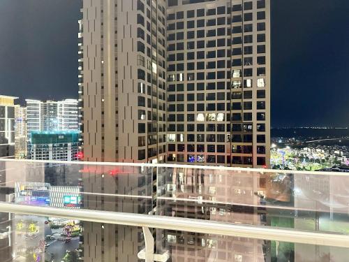 VINHOMES GRAND PARK QUẬN 9 Căn hộ LUXURY MASTERI CENTRE POINT (VINHOMES GRAND PARK QUAN 9 Can ho LUXURY MASTERI CENTRE POINT) in Ντίστρικτ 9