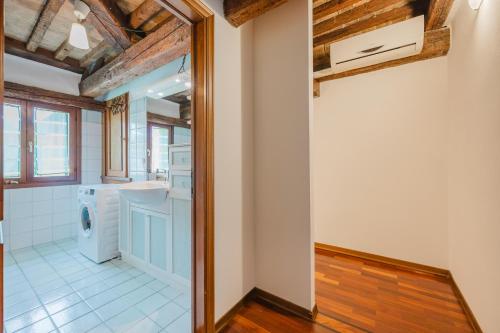 Kupaonica, Castellana Home 221- Free Parking & Wi-Fi in Zelarino