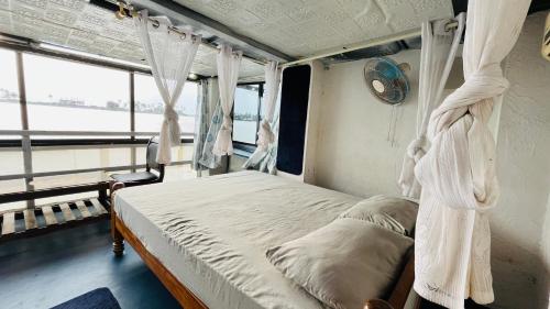 Tropical bay by Malpe - Udupi in Udupi