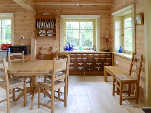 Зовнішній вигляд готелю, Moonshine Cottage in Culbokie
