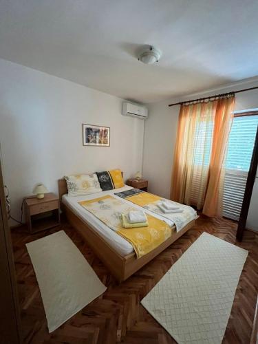 Two-Bedroom Apartment image 5