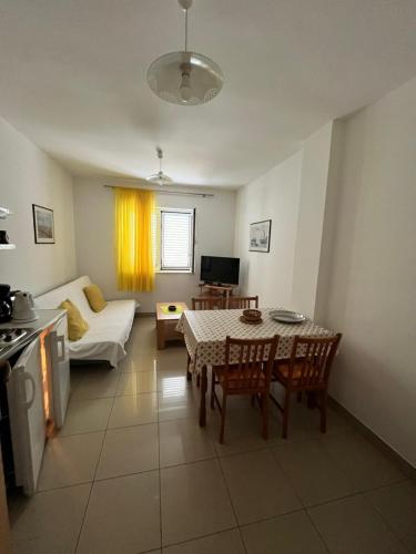 Two-Bedroom Apartment image 3