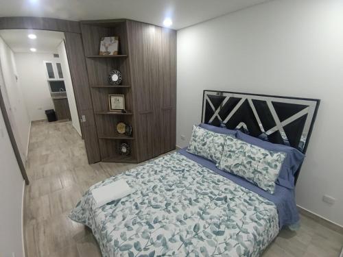 One-Bedroom Apartment image 8