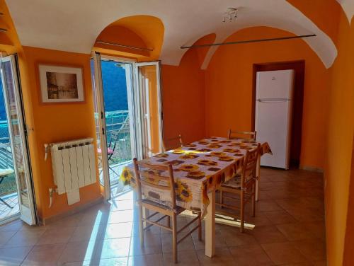 Létesítmények, Antico Arco in Montalto Ligure