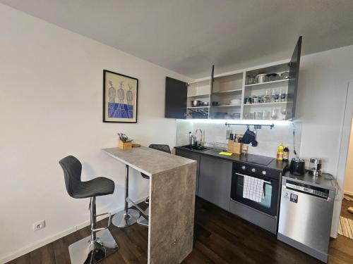 Ehrenfeld - Bright 32m2 Flat, Kolín nad Rýnem (fotografie 3)