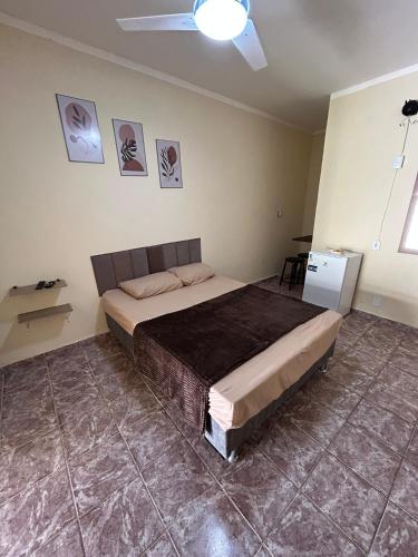 Double Room with Private Bathroom image 5
