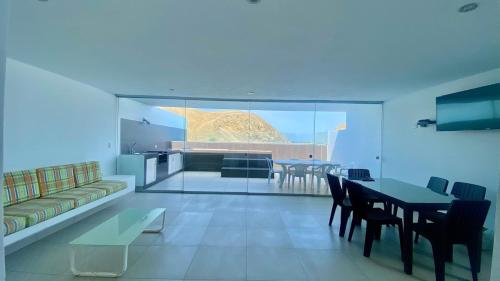 Amplio departamento vista al mar con piscina privada en Asia Ideal para grupos y familias