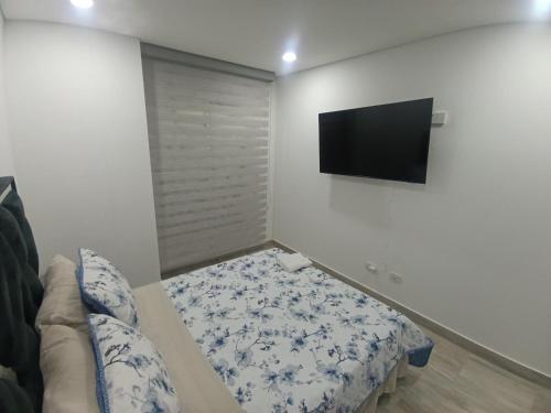 One-Bedroom Apartment image 7