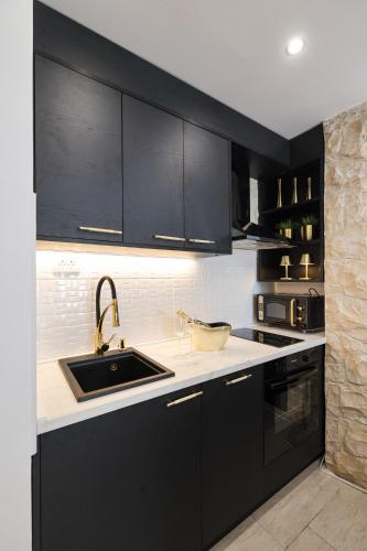 Luxury Apartments Elizabeth - image 13