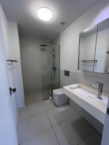 One-Bedroom Apartment image 8