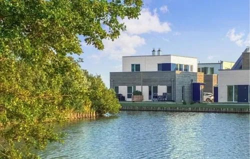 Ocean's Twenty-One in Tossens, Deutschland