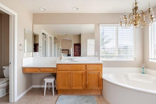 Vacation home with view of mountains and golf course 30-day stay required in Temecula, USA