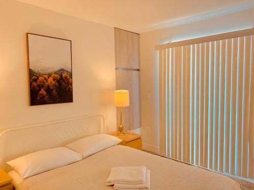 Western Romaine near สุสานฮอลลีวูด