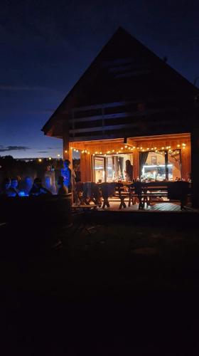 Górska chata na Kaszubach - balia na wyłączność, sauna, klimatyczne miejsce