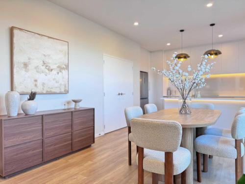 Modern Family St Heliers Stay 4BR & 1 Study vs AC, Auckland (foto 3)