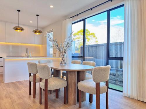 Modern Family St Heliers Stay 4BR & 1 Study vs AC, Auckland (foto 7)