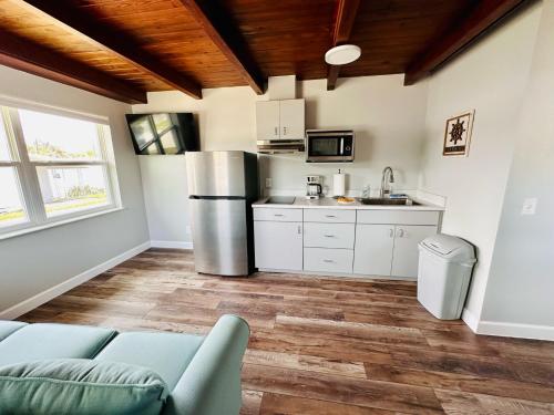 Konyha, Cottage 31, Hibiscus Hut - Dora Canal Court - a downtown, waterfront community in Tavares (Florida)