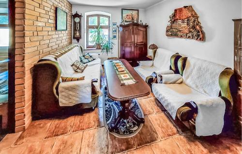 Nice Apartment In Szyldak With Sauna in Grabin