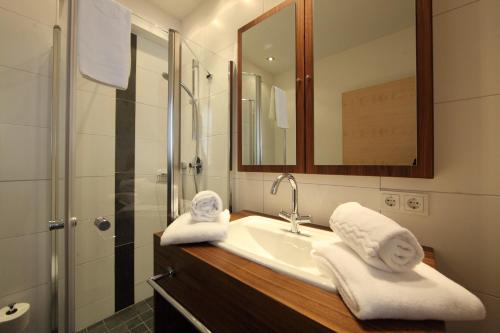 Family Suite (2 Adults + 2 Children) with Spa Access