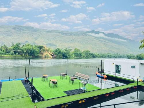 Freezone Glamping in Bach Ma National Park