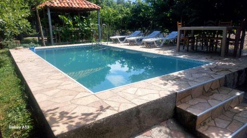 Nona Guest House in Κβάρλις