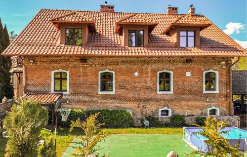 Viesnīcas āriene, Nice Apartment In Szyldak With Sauna in Grabin