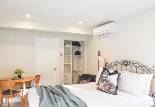 Portside Escape - Hotel Quality Linen in Lyttelton