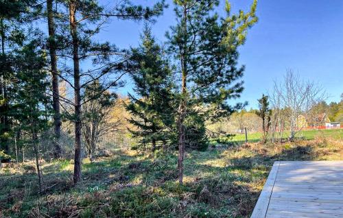 Viesnīcas āriene, 2 Bedroom Cozy Home In Lärbro (2 Bedroom Cozy Home In Larbro) in Ire