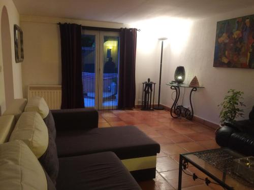 Au carrefour Vallée de la Cèze gîte à louer Bagnols-sur-Cèze