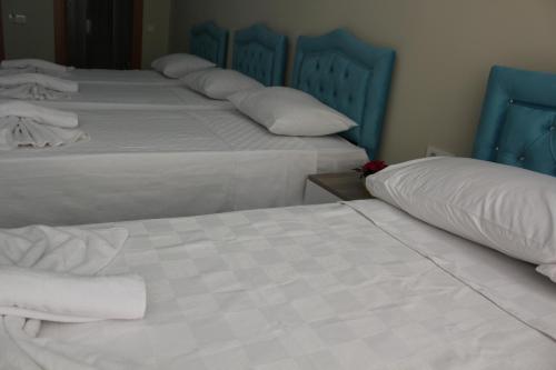 Gorur Suite - image 11
