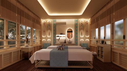 Outrigger Phi Phi Island Resort - 스파