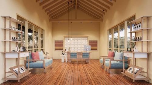 Spa, Outrigger Phi Phi Island Resort in Praia Laem Tong