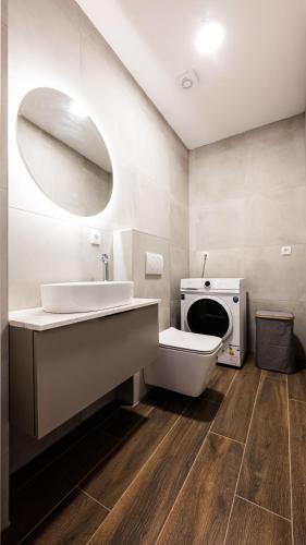 Three-Bedroom Villa image 3