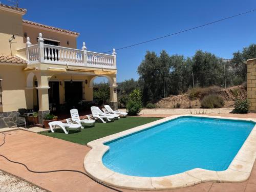 Villa en lo alto del monte in Villanueva del Trabuco