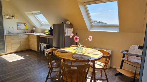 مطبخ, WanT Logies: Ruime loft in Damme
