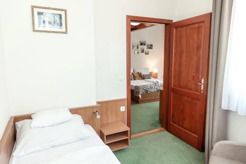 Hotel Anna Villa - main image